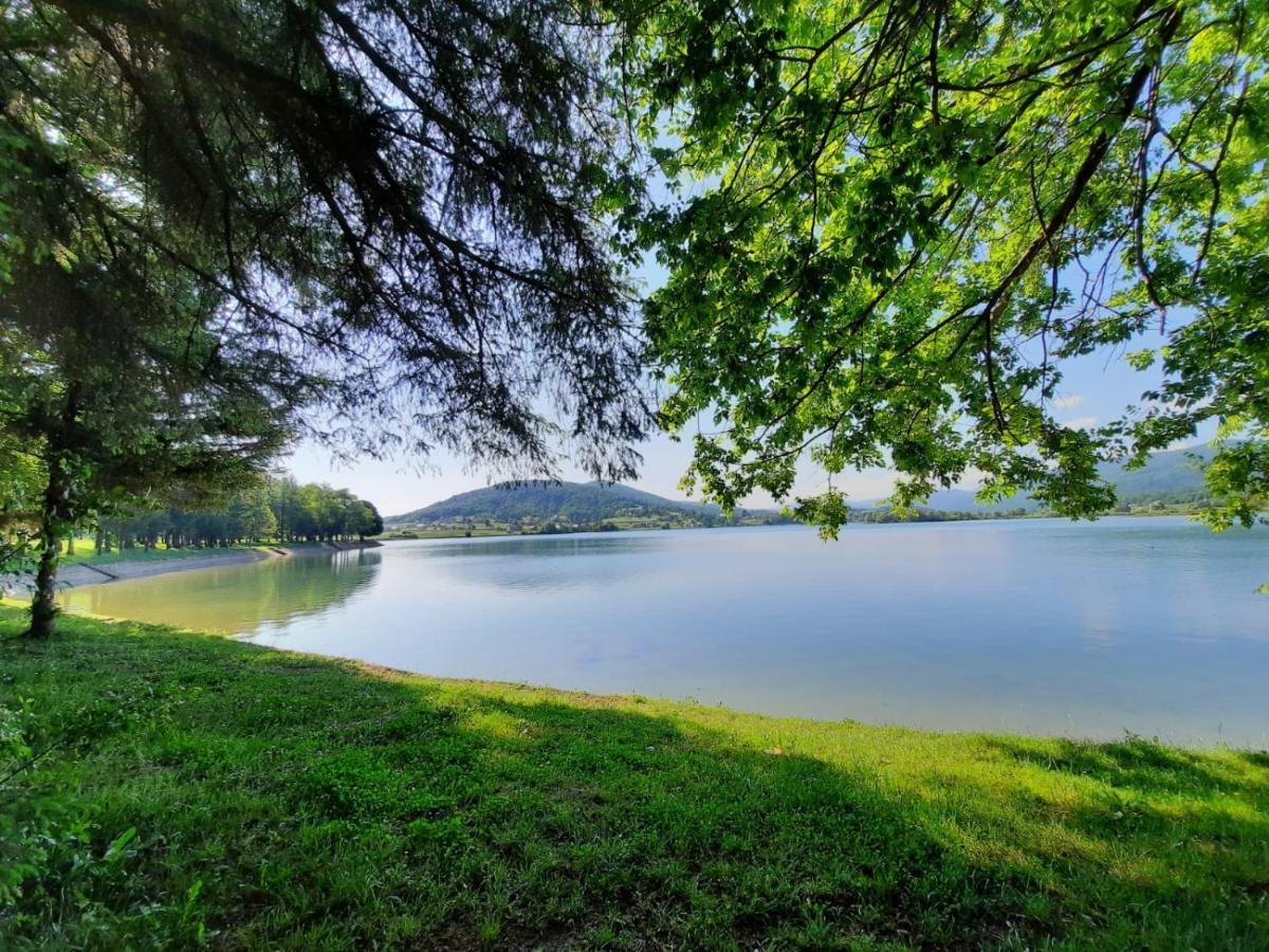 Kuca Za Odmor Anamarija Villa Ogulin Bilik gambar